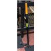 Image 1 : FISKARS CORE STYLE WEED PULLER - STEP-ON AND