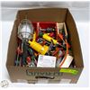 Image 1 : LOT OF GARAGE TOOLS