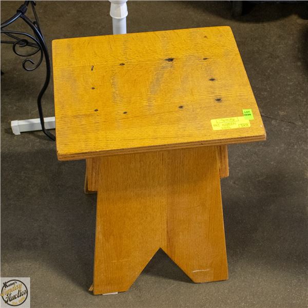 VINTAGE WOODEN STOOL 14" X 12" X 18"H