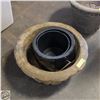Image 1 : 2 FLOWER POTS 15 IN + 10 IN DIAMETER
