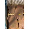 Image 1 : 4 BIG FOOT CONCRETE STEPING STONES - REDDISH