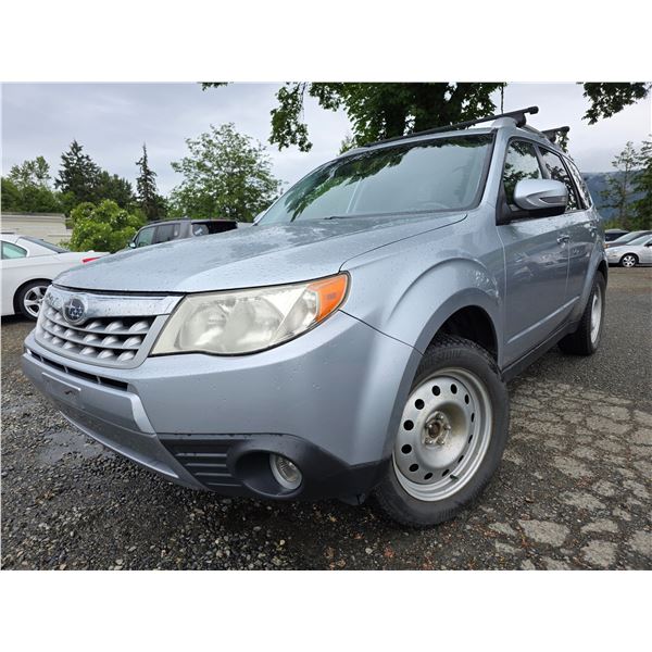 "NO RESERVE "- 2012 SUBARU FORESTER SILVER  292433 KMS- D424438