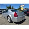 Image 13 : "NO RESERVE" - 2005 CHRYSLER 300 SILVER  240862 KMS - D687757