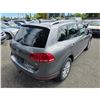 Image 10 : DUNCAN - 2014 VOLKSWAGEN TOUAREG GRAY 125132 KMS - D005812