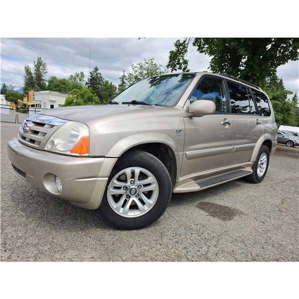 DUNCAN - 2004 SUZUKI XL7 GOLD 255467 KMS - J103456