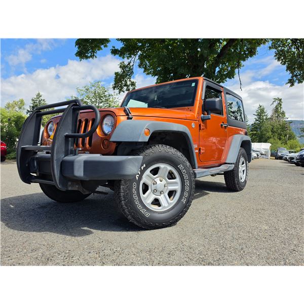 "NO RESERVE" - 2011 JEEP WRANGLER ORANGE 40073 KMS - D505302