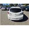 Image 12 : "NO RESERVE " - 2010 MAZDA MAZDA3 WHITE  163669 KMS - D304691