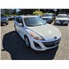 Image 6 : "NO RESERVE " - 2010 MAZDA MAZDA3 WHITE  163669 KMS - D304691