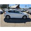 Image 8 : "NO RESERVE " - 2010 MAZDA MAZDA3 WHITE  163669 KMS - D304691