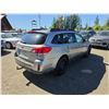 Image 10 : DUNCAN - 2010 SUBARU OUTBACK GREY 190775 KMS - D365044