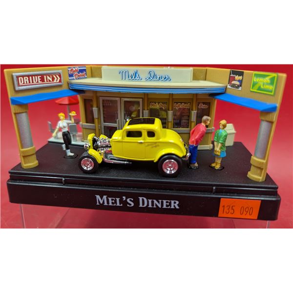 Motor Max Mel's Diner Diorama