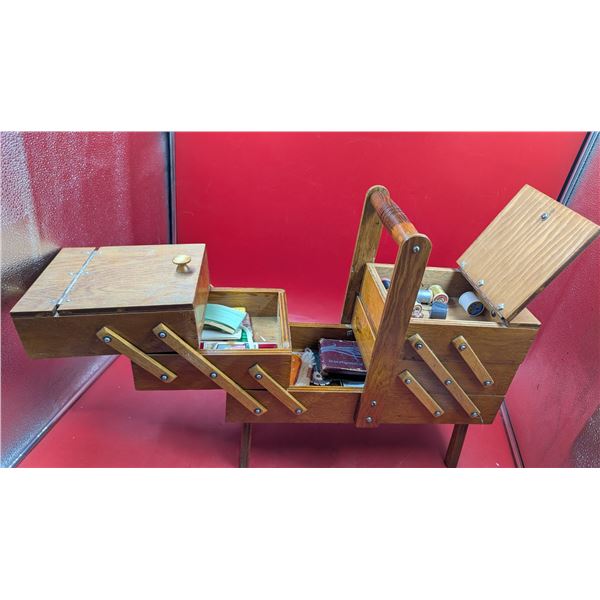VTG Accordion-Style Sewing Box