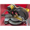 Image 1 : Dewalt Miter Saw