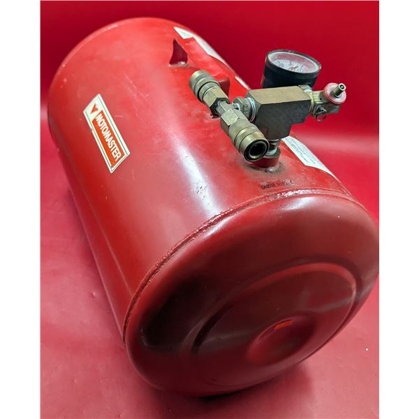 Motomaster Portable Air Tank
