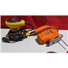 Image 2 : 2 Extension Cords, Dewalt Random Orbit Sander, & Black & Decker Jigsaw