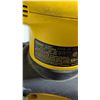 Image 4 : 2 Extension Cords, Dewalt Random Orbit Sander, & Black & Decker Jigsaw