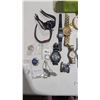 Image 2 : Lot of Assorted Watches & Jewelry