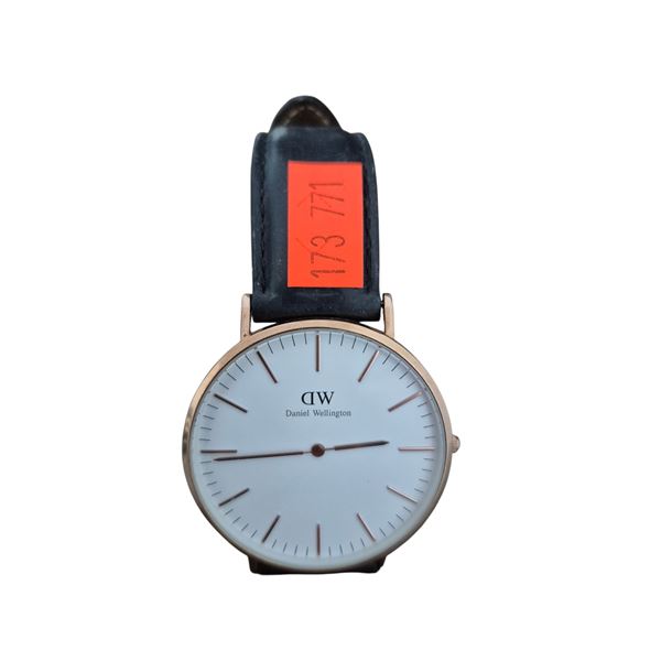 Daniel Wellington Leather Strap Watch