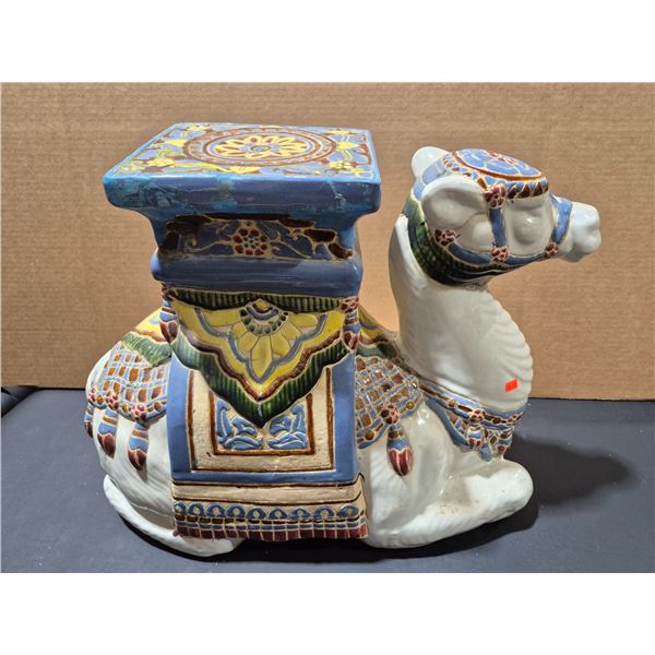 VTG Camel Plant Stand