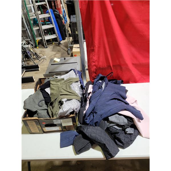 Lot of Assorted Clothing