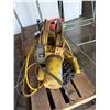 Image 5 : Yale KEL2-10LG71/2S2 Chain Hoist w/ Doerr Motor