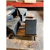 Image 4 : Multiple Industrial Chocks 6.5" x 9" x 8"H