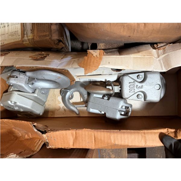 Multiple Yale PE (Pul-Lift) Industrial Hooks 3-Ton Capacity