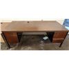 Image 1 : Laminate 5-Drawer Desk 72" x 31.5" x 29"