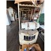 Image 6 : Yale Propane Warehouse Forklift  (condition unknown - starts but starter stays on & battery must be 