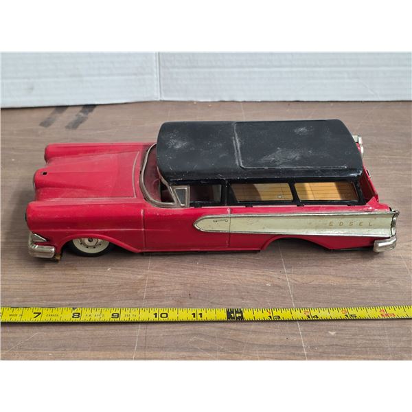Vintage tine toy car- missing a wheel- edsel- 9"L