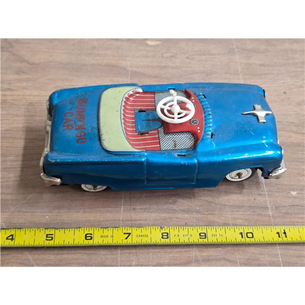 Vintage bump and go toy car- wind up- 6"L