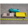 Image 1 : 3 vintage rubber toy cars