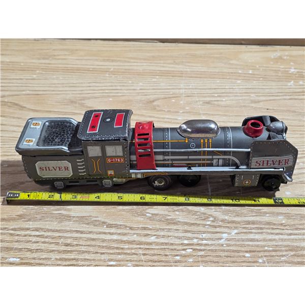Vintage tin train - made in japan- 12"L