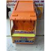 Image 4 : Vintage 1971 barbie country camper van- with some accessories- by mattel