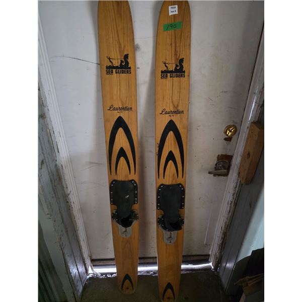Pair sea gliders laurentien - no 72 water skies - 65"L- wooden