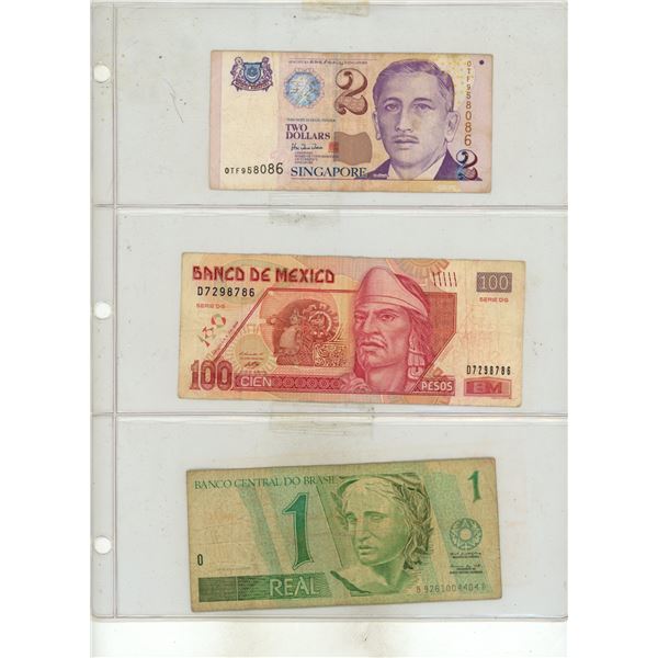 Binder of Foreign Currency. (Total 18 Notes)