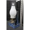 Image 3 : #2 Coal Oil Bracket Lamp with Chimney