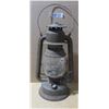 Image 1 : Beacon Coal Oil Barn Lantern