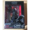 Image 3 : 2 Star Wars Figures Wookie Warrior and Kyle Ren Original Package