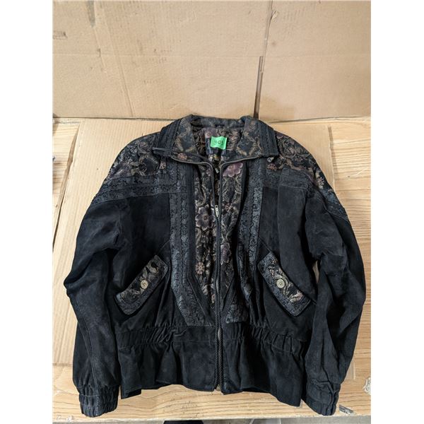 Black Leather Bomber Jacket – Woman’s Size MED