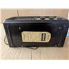 Image 3 : Vintage Radio - Silverton – Works Well