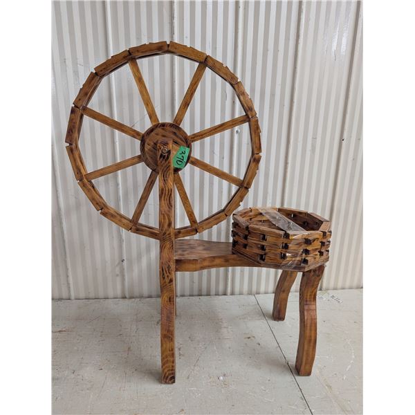 Planter – Wooden Spinning Wheel