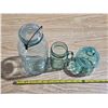 Image 2 : Bule sealer jar, blue glass cup and cookie jar