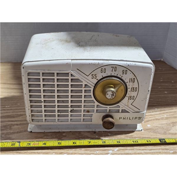 Vintage philips radio