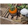 Image 3 : Pallet of Decor, Flower pots, and etc. related Items
