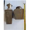 Image 2 : (2) Brass Plated Decor Vases