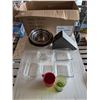 Image 1 : Lot of Misc. Kitchen Ware, Mixing Bowls, glasses, and etc.