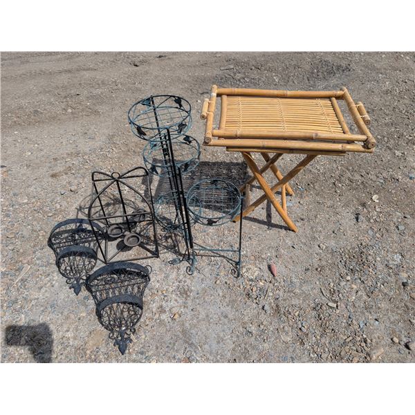 Wood Stand Comes Apart w/ variety garden Decor