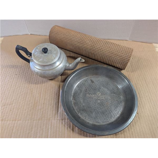 Vintage Kitchen Lot (Sona ware Tea Pot, Roller (Missing Handles) and Baking Tin)