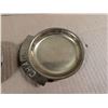 Image 3 : (2) Brass Change Holders (1) Sink Design